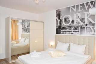 Отель Lombardi Family Hotel Русе Twin Room - New York 1-1